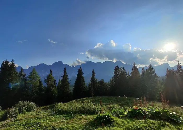 La Maisonette 1878 3*